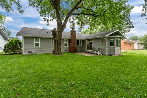 Exterior - 1147 E Cambridge St, Springfield, MO 65807 photo 8 of 10