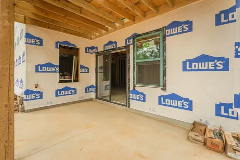 Exterior - 1868 S 13th St, Ozark, MO 65721 photo 6 of 10