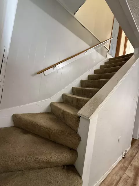 Entry Way - 2336 N Ramsey Ave, Springfield, MO 65803 photo 1 of 3