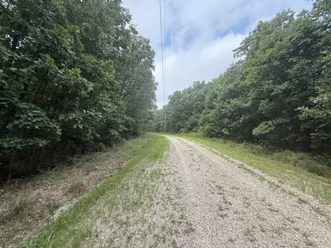 000 Paulson Dr, Edwards, MO 65326 photo 14