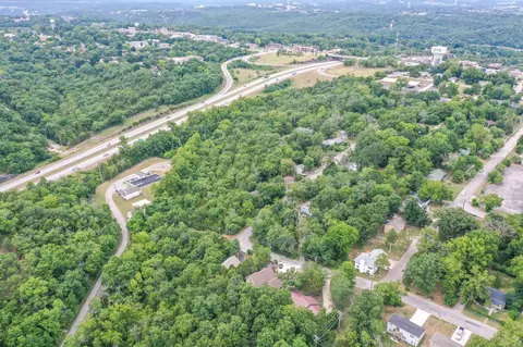 View/Area - 711 S 6th St, Branson, MO 65616 photo 9 of 9
