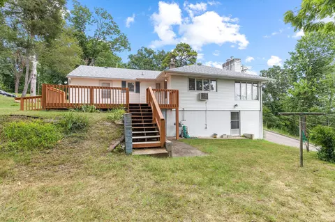 Exterior - 711 S 6th St, Branson, MO 65616 photo 7 of 8