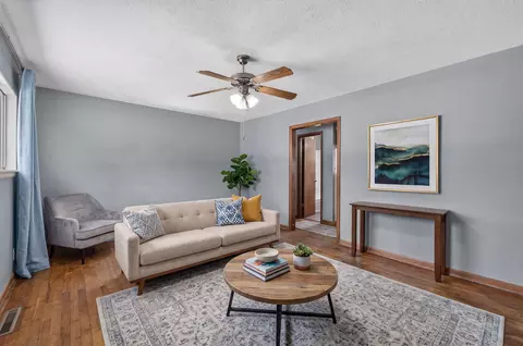 Living - 1910 W Scott St, Springfield, MO 65802 photo 1 of 5