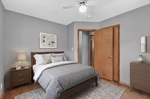 Bedroom - 1910 W Scott St, Springfield, MO 65802 photo 3 of 4
