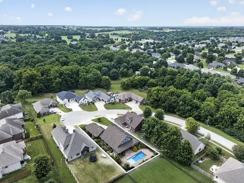View/Area - 4418 E Kanata Ct, Springfield, MO 65802 photo 3 of 4