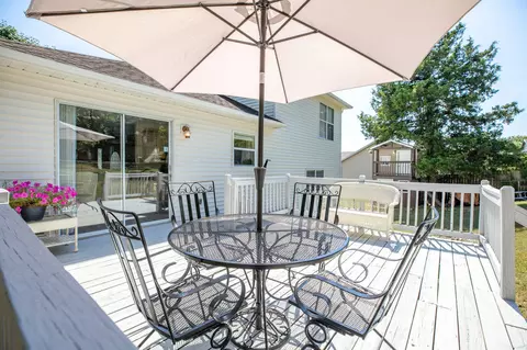Exterior - 115 Stacy St, Branson, MO 65616 photo 3 of 8