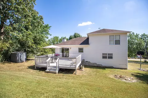Exterior - 115 Stacy St, Branson, MO 65616 photo 4 of 8