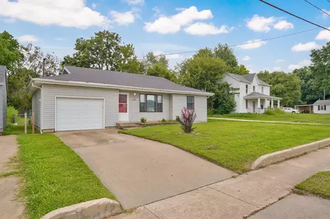 Exterior - 2619 E Division St, Springfield, MO 65803 photo 1 of 3