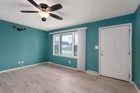 Living - 2619 E Division St, Springfield, MO 65803 photo 2 of 3