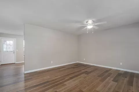 102 E Scott Wayne Dr, Nixa, MO 65714 photo 4