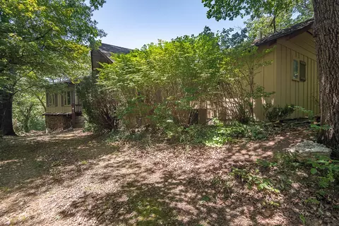 Exterior - 4439 E Fox Bluff Ln, Springfield, MO 65809 photo 3 of 13