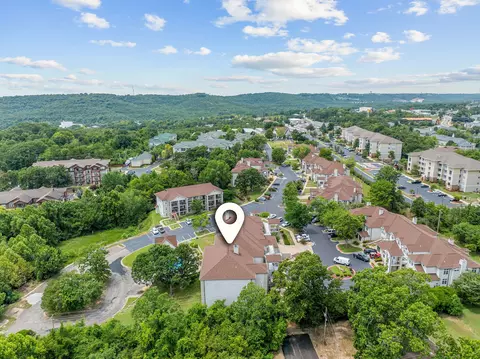 View/Area - 120 Oxford Ct #2, Branson, MO 65616 photo 5 of 6