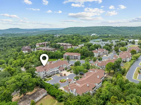 View/Area - 120 Oxford Ct #2, Branson, MO 65616 photo 1 of 6