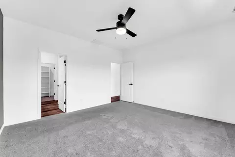 Bedroom - 2617 W Goldfinch Dr, Ozark, MO 65721 photo 3 of 9