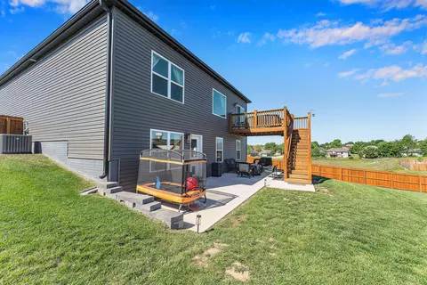 Exterior - 2617 W Goldfinch Dr, Ozark, MO 65721 photo 7 of 10