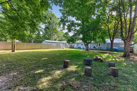 Exterior - 203 S Burton Ave, Springfield, MO 65802 photo 6 of 6