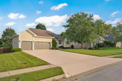 Exterior - 2188 S Celebration Ave, Springfield, MO 65809 photo 3 of 19