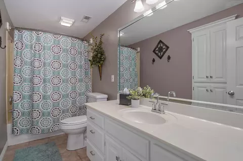 Bath - 2188 S Celebration Ave, Springfield, MO 65809 photo 5 of 5