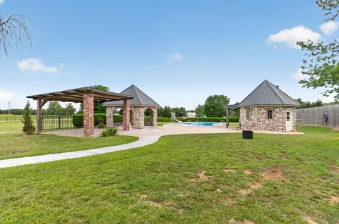 Exterior - 250 Aviation Ave, Ozark, MO 65721 photo 16 of 19
