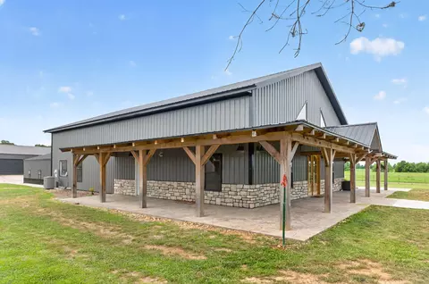 Exterior - 250 Aviation Ave, Ozark, MO 65721 photo 15 of 19
