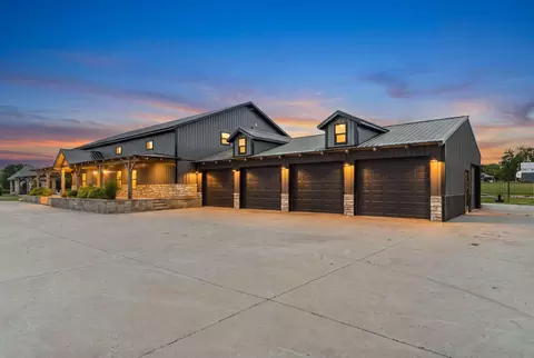 Exterior - 250 Aviation Ave, Ozark, MO 65721 photo 10 of 19