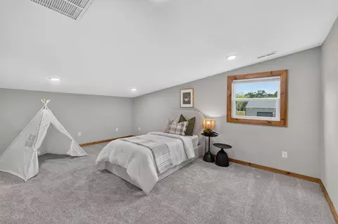 Bedroom - 250 Aviation Ave, Ozark, MO 65721 photo 4 of 4