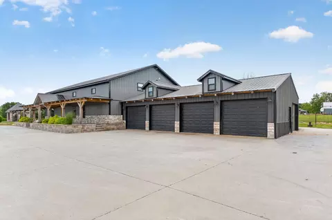 Exterior - 250 Aviation Ave, Ozark, MO 65721 photo 4 of 19