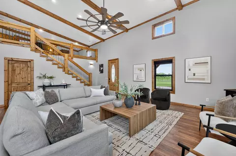 Living - 250 Aviation Ave, Ozark, MO 65721 photo 2 of 4