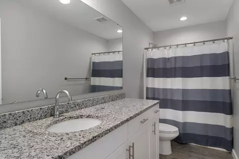 Bath - 676 Greer Ave, Nixa, MO 65714 photo 6 of 6