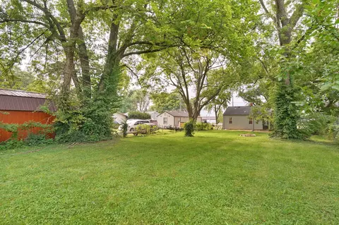 Exterior - 1855 E Dale St, Springfield, MO 65803 photo 6 of 7