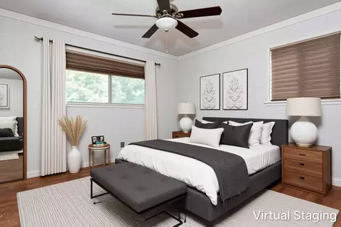 Bedroom - 2619 E Stanford St, Springfield, MO 65804 photo 2 of 5