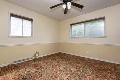 Bedroom - 2619 E Stanford St, Springfield, MO 65804 photo 3 of 5