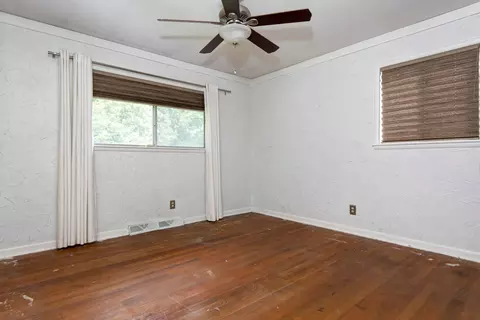 Bedroom - 2619 E Stanford St, Springfield, MO 65804 photo 1 of 5