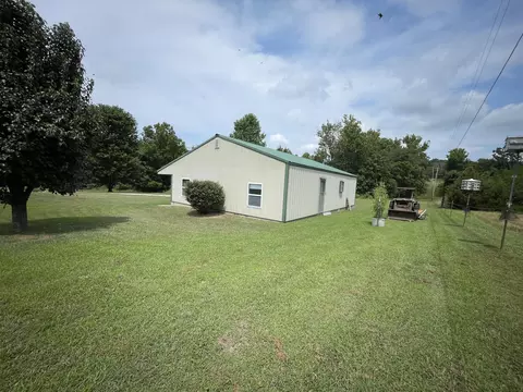 Exterior - 5910 S St Highway 5, Ava, MO 65608 photo 15 of 16