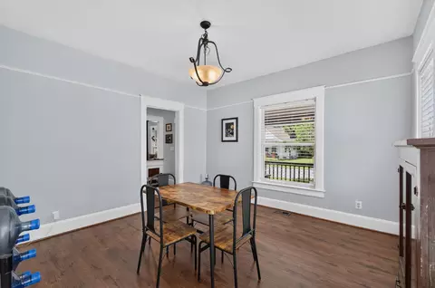 Dining - 1040 W State St, Springfield, MO 65806 photo 2 of 2