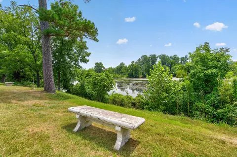View/Area - 520 Parnell Dr, Branson, MO 65616 photo 2 of 14