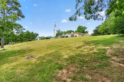 Exterior - 520 Parnell Dr, Branson, MO 65616 photo 14 of 16