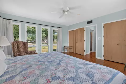 Bedroom - 520 Parnell Dr, Branson, MO 65616 photo 4 of 8