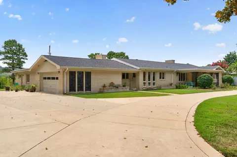 Other - 520 Parnell Dr, Branson, MO 65616 photo 1 of 10