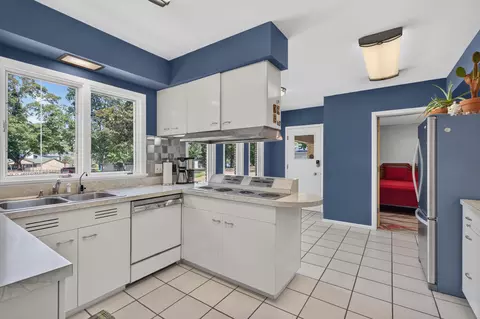 Kitchen - 520 Parnell Dr, Branson, MO 65616 photo 1 of 5