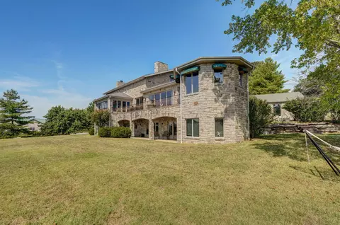 Exterior - 14 Dalton Cir, Branson, MO 65616 photo 9 of 19