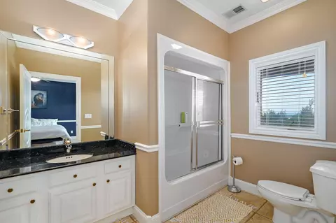 Bath - 14 Dalton Cir, Branson, MO 65616 photo 6 of 8