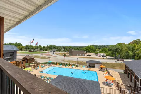 Exterior - 403 Veterans Blvd #401, Branson, MO 65616 photo 3 of 4