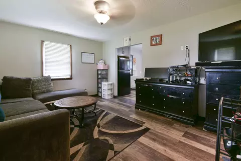 Living - 604 N Meteor Ave, Springfield, MO 65802 photo 1 of 2