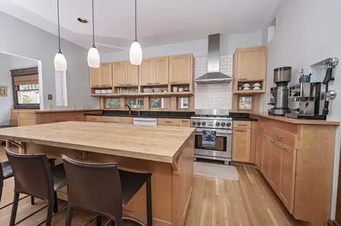 Kitchen - 941 S Pickwick Ave, Springfield, MO 65804 photo 1 of 6
