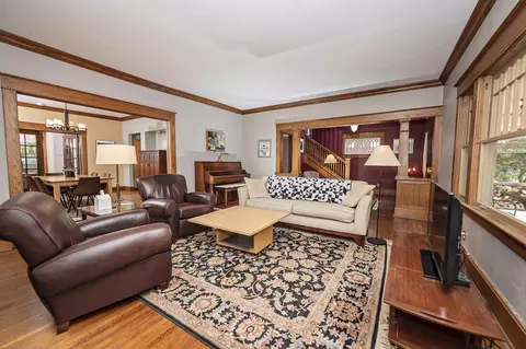 Living - 941 S Pickwick Ave, Springfield, MO 65804 photo 3 of 3