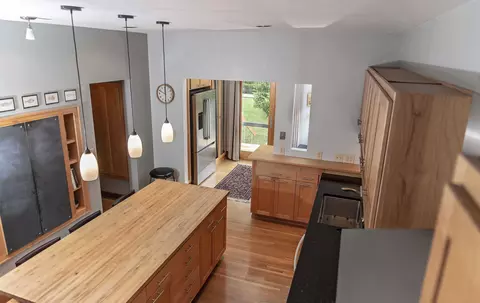 Kitchen - 941 S Pickwick Ave, Springfield, MO 65804 photo 6 of 6
