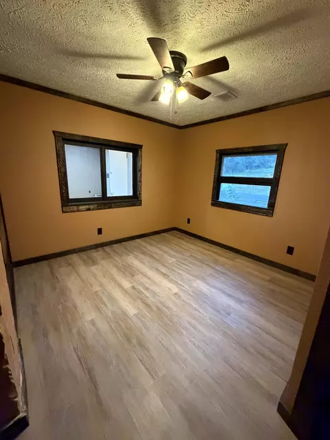Bedroom - 184 Amherst Rd, Branson, MO 65616 photo 3 of 5