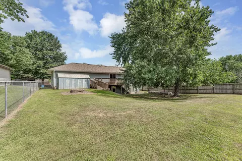 Exterior - 711 S Rice St, Nixa, MO 65714 photo 11 of 11