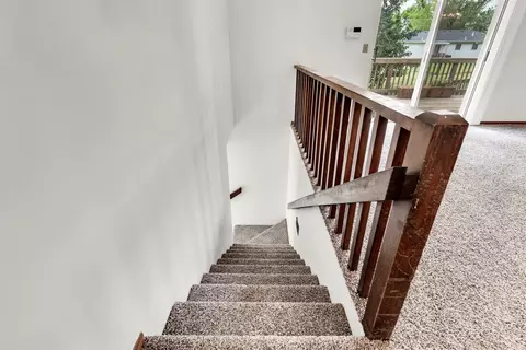 Entry Way - 711 S Rice St, Nixa, MO 65714 photo 2 of 3
